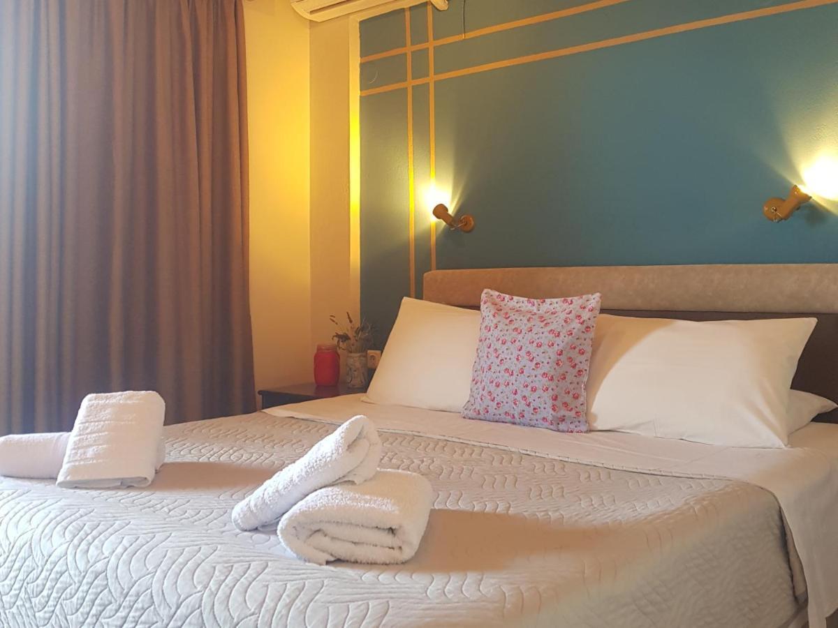 Hotel Semiramis Frínion Esterno foto